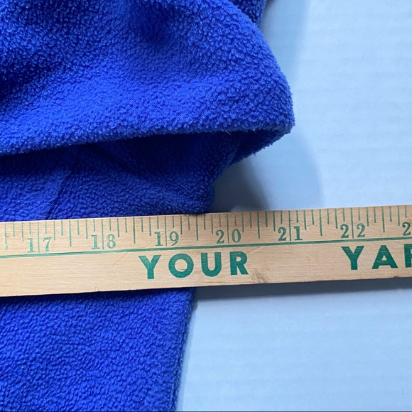 🐆 Oakley Zip Fleece Jacket with Front Side Pockets, Thumb Holes, Wide Collar - Picture 5 of 11